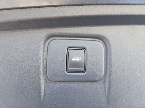 Used 2021 Nissan Murano Platinum w/ Cargo Package image 10