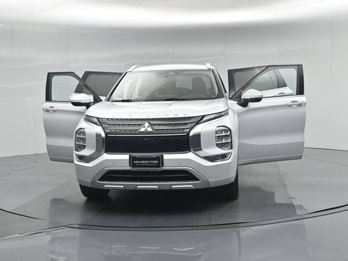 Used 2024 Mitsubishi Outlander SEL FWD image 29
