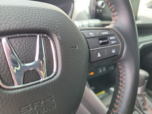 Used 2025 Honda CR-V Sport-L image 28