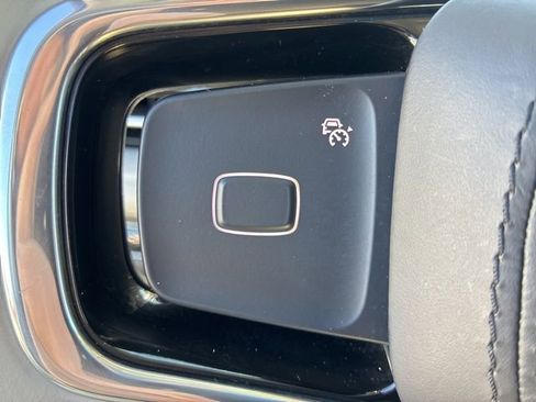 Used 2025 Lincoln Navigator L Reserve image 53