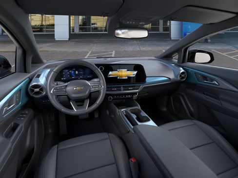 New 2026 Chevrolet Equinox EV LT w/ LPO, Blackout Package FWD image 16