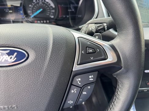 Used 2016 Ford Edge Titanium w/ Equipment Group 302A AWD/4WD image 15