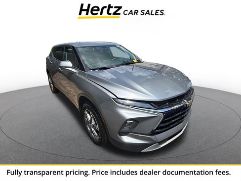 Used 2026 Chevrolet Blazer LT AWD/4WD image 1