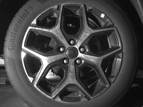 Used 2025 Jeep Compass Limited image 15