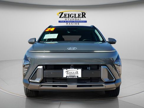 Certified 2024 Hyundai Kona Limited AWD/4WD image 2