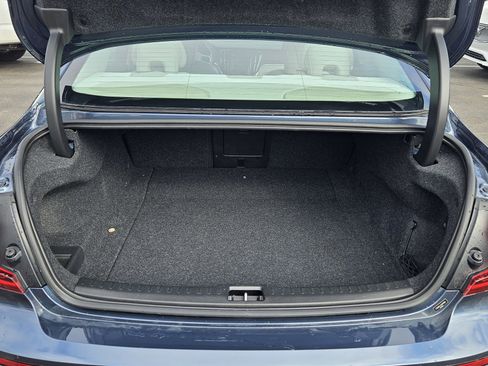 Used 2019 Volvo S60 T5 Inscription image 15