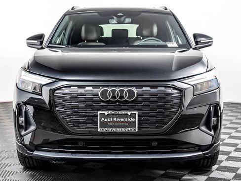 Certified 2023 Audi Q4 e-tron Premium Plus AWD/4WD image 6