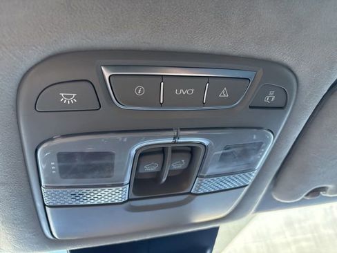 Certified 2022 Kia Telluride SX w/ SX Prestige Package image 19