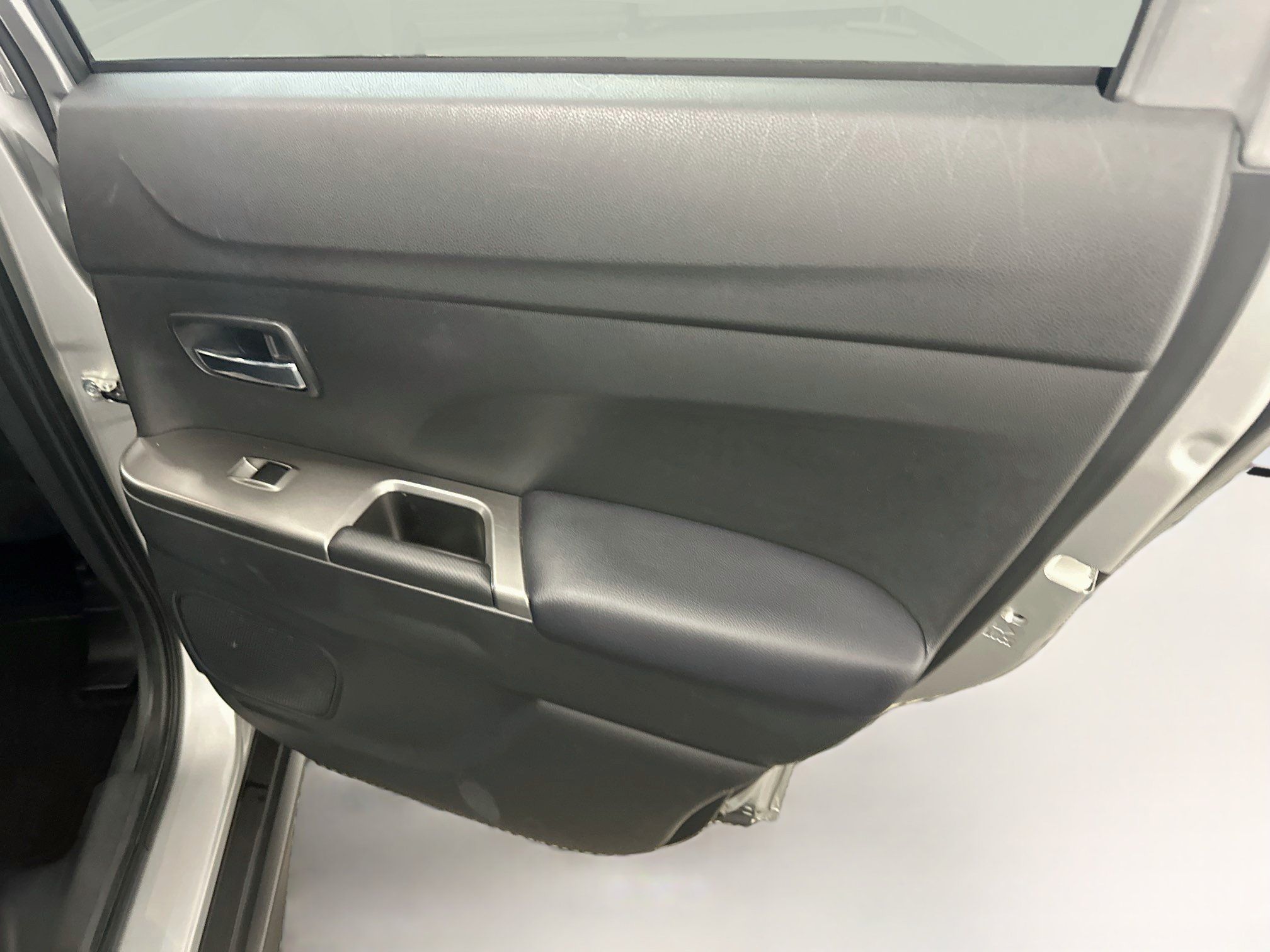 Used 2024 Mitsubishi Outlander Sport AWD image 30