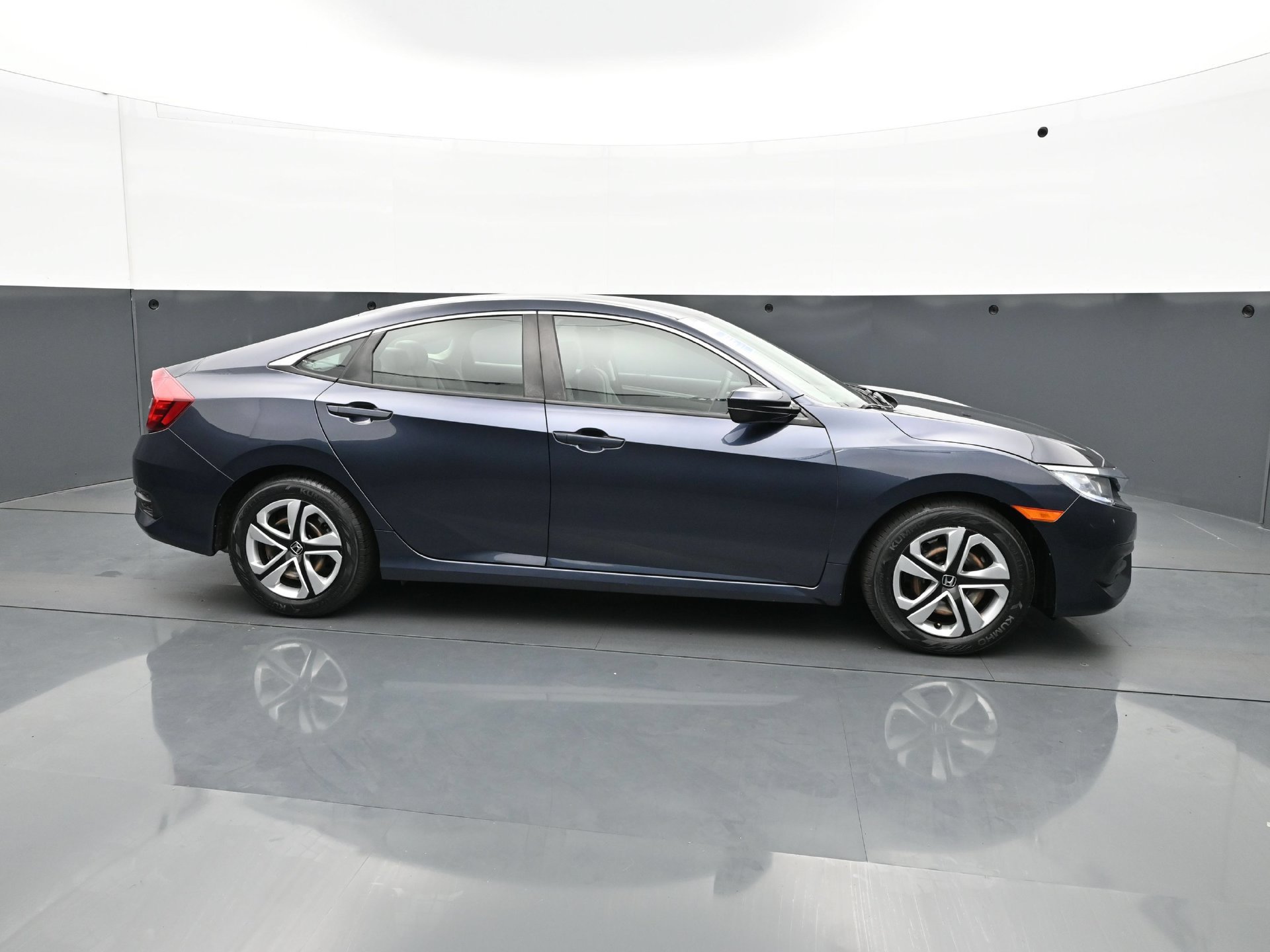 Used 2018 Honda Civic LX image 8