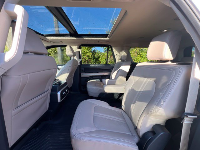 Used 2023 Ford Expedition Max Limited AWD/4WD image 18