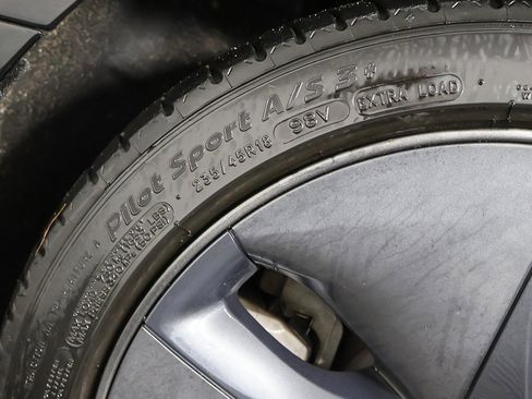 Used 2019 Tesla Model 3 Long Range image 22