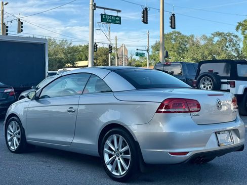 Used 2015 Volkswagen Eos Komfort FWD image 10