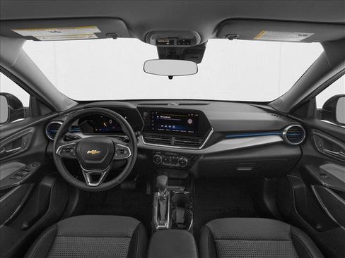 New 2026 Chevrolet Trax RS FWD image 5