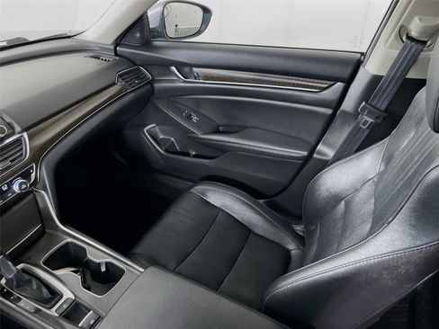 Used 2020 Honda Accord EX-L image 26