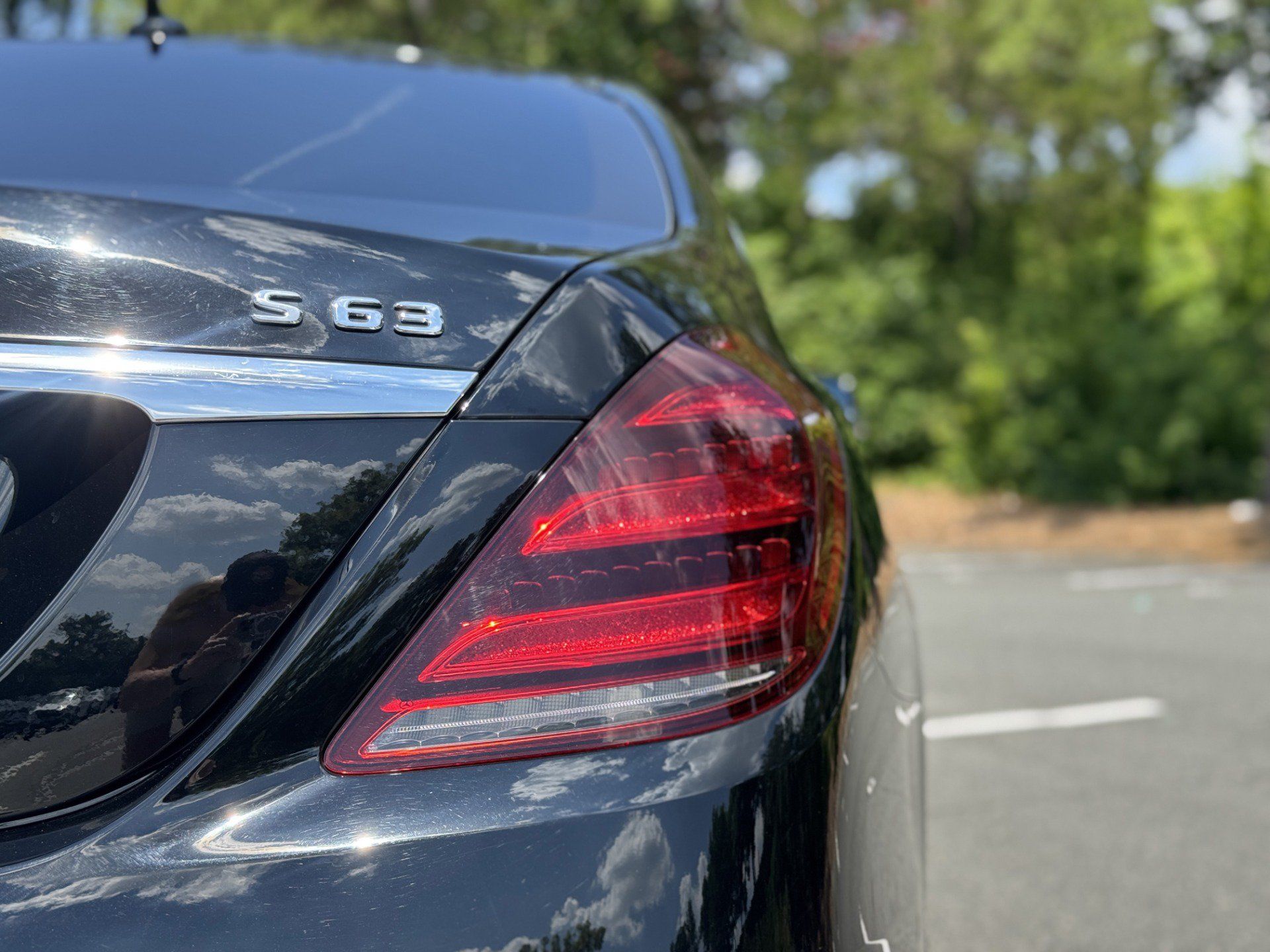 Used 2020 Mercedes-Benz S 63 AMG 4MATIC Sedan image 24