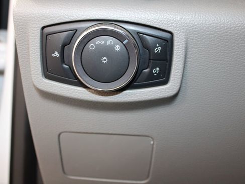 Used 2019 Ford F250 XL w/ STX Appearance Package image 25