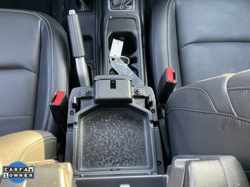 Used 2022 Jeep Wrangler Unlimited Sahara w/ Cold Weather Group image 44