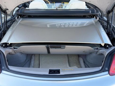 Used 2004 Lexus SC 430 Convertible image 23