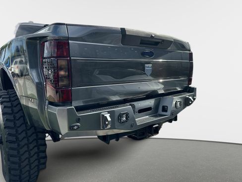 Used 2022 Ford F350 Lariat w/ Lariat Ultimate Package AWD/4WD image 12