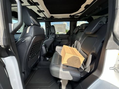 New 2026 Ford Bronco Badlands AWD/4WD image 27