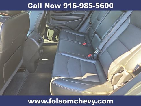 Used 2024 GMC Terrain AT4 AWD/4WD image 27