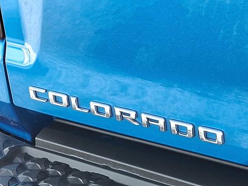 Used 2023 Chevrolet Colorado Z71 w/ Z71 Convenience Package 2 image 28