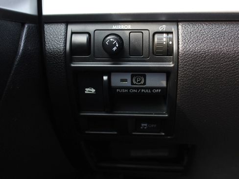 Used 2014 Subaru Outback 2.5i Premium image 24