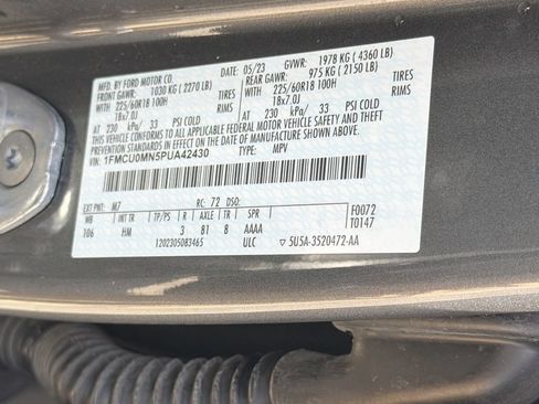 Used 2023 Ford Escape ST-Line FWD image 43