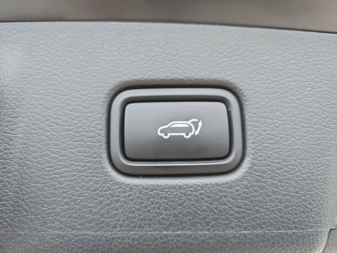 Used 2021 Hyundai Palisade Calligraphy w/ Cargo Package image 14