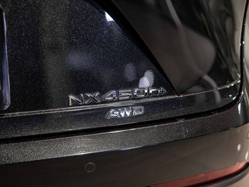 Used 2025 Lexus NX 450h+ 450h+ Luxury image 15