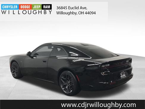 Used 2024 Dodge Charger R/T w/ Plus Group image 6
