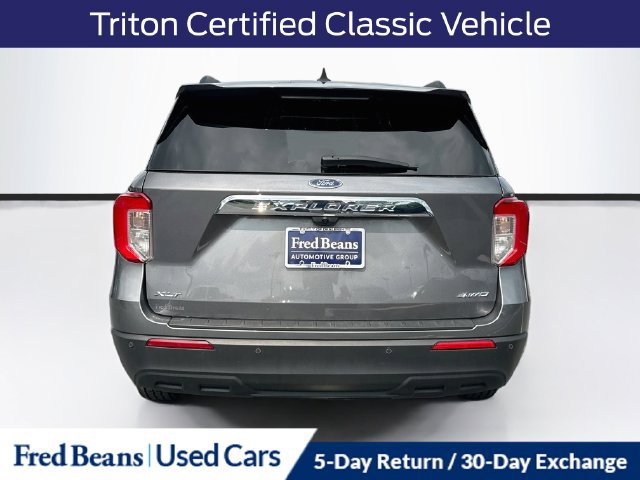 Used 2023 Ford Explorer XLT AWD/4WD image 8