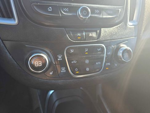 Used 2023 Chevrolet Malibu LT image 29