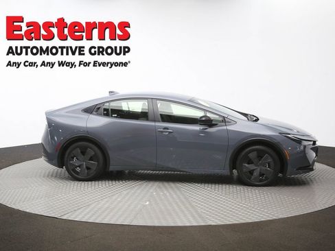 Used 2024 Toyota Prius LE image 42