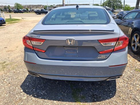 Used 2021 Honda Accord Sport image 3