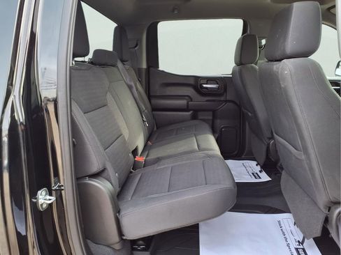 Used 2022 Chevrolet Silverado 1500 Custom image 13