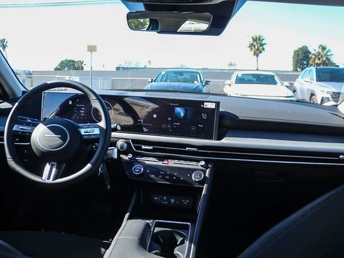 Certified 2025 Hyundai Sonata SEL image 17