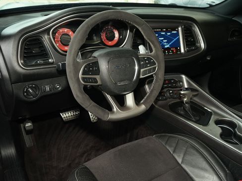 Used 2019 Dodge Challenger SRT Hellcat Redeye image 8