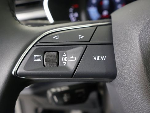 Used 2025 Audi Q3 2.0T Premium w/ Convenience Package image 29