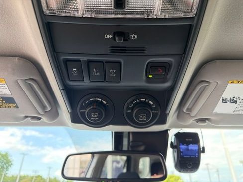 Certified 2023 Toyota 4Runner TRD Off-Road AWD/4WD image 28