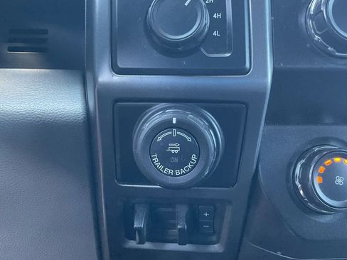 Used 2019 Ford F150 XLT w/ Equipment Group 302A Luxury AWD/4WD image 36