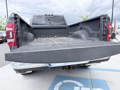 Used 2019 RAM 3500 Laramie AWD/4WD image 9