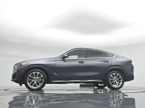 Used 2022 BMW X6 xDrive40i w/ Executive Package image 54