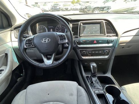 Used 2018 Hyundai Sonata SEL FWD image 9