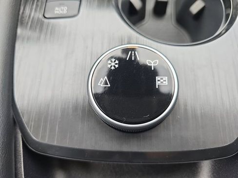 New 2026 Nissan Rogue Platinum image 27