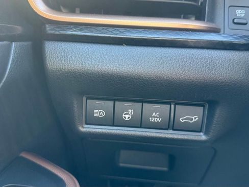 Used 2024 Toyota Grand Highlander AWD Hybrid image 17