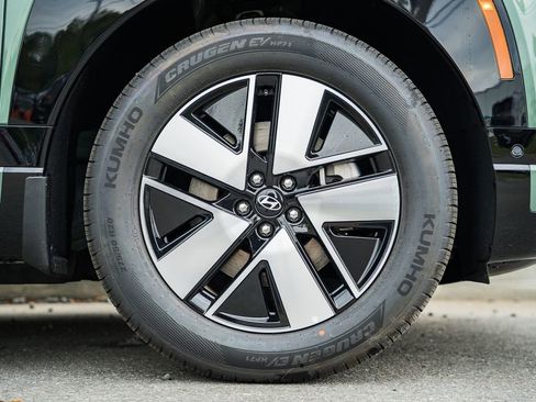 New 2026 Hyundai Ioniq 9 SEL image 16