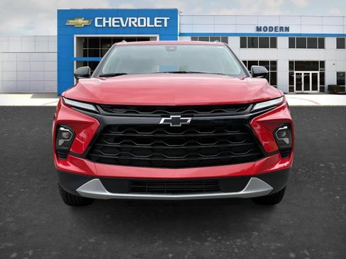 Used 2024 Chevrolet Blazer LT w/ Convenience Package FWD image 7