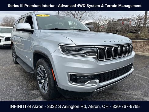 Used 2022 Jeep Wagoneer Series III w/ Flexible Seating Group AWD/4WD image 17